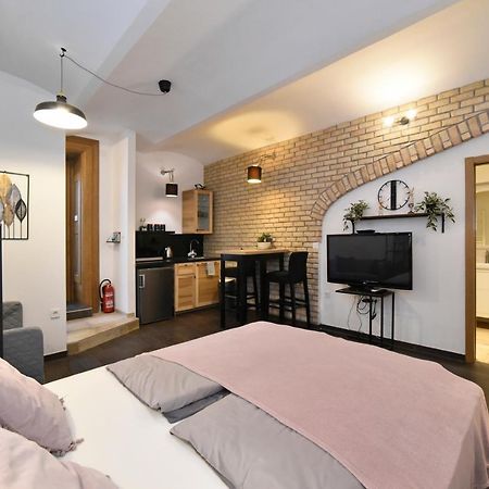 Manuela Varsavska Studio Apartments Zagreb Ngoại thất bức ảnh