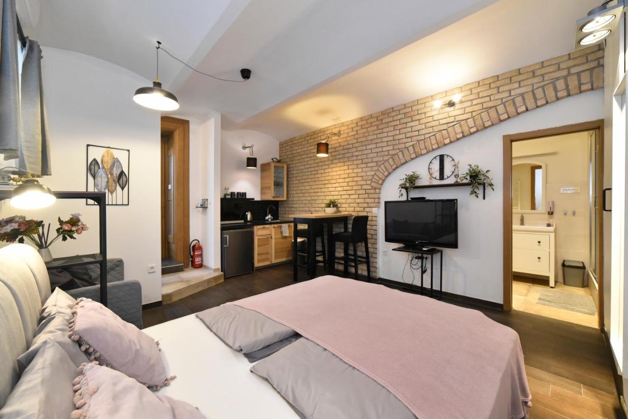 Manuela Varsavska Studio Apartments Zagreb Ngoại thất bức ảnh