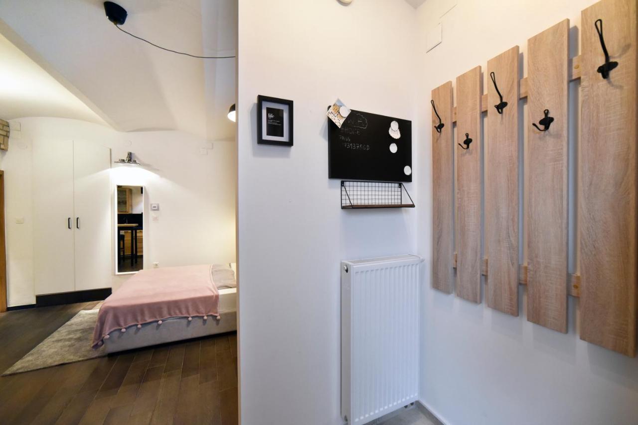 Manuela Varsavska Studio Apartments Zagreb Ngoại thất bức ảnh
