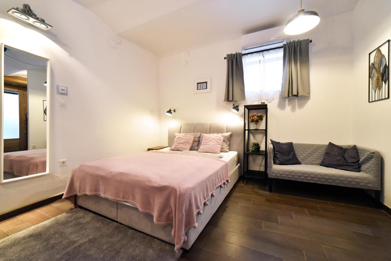 Manuela Varsavska Studio Apartments Zagreb Ngoại thất bức ảnh