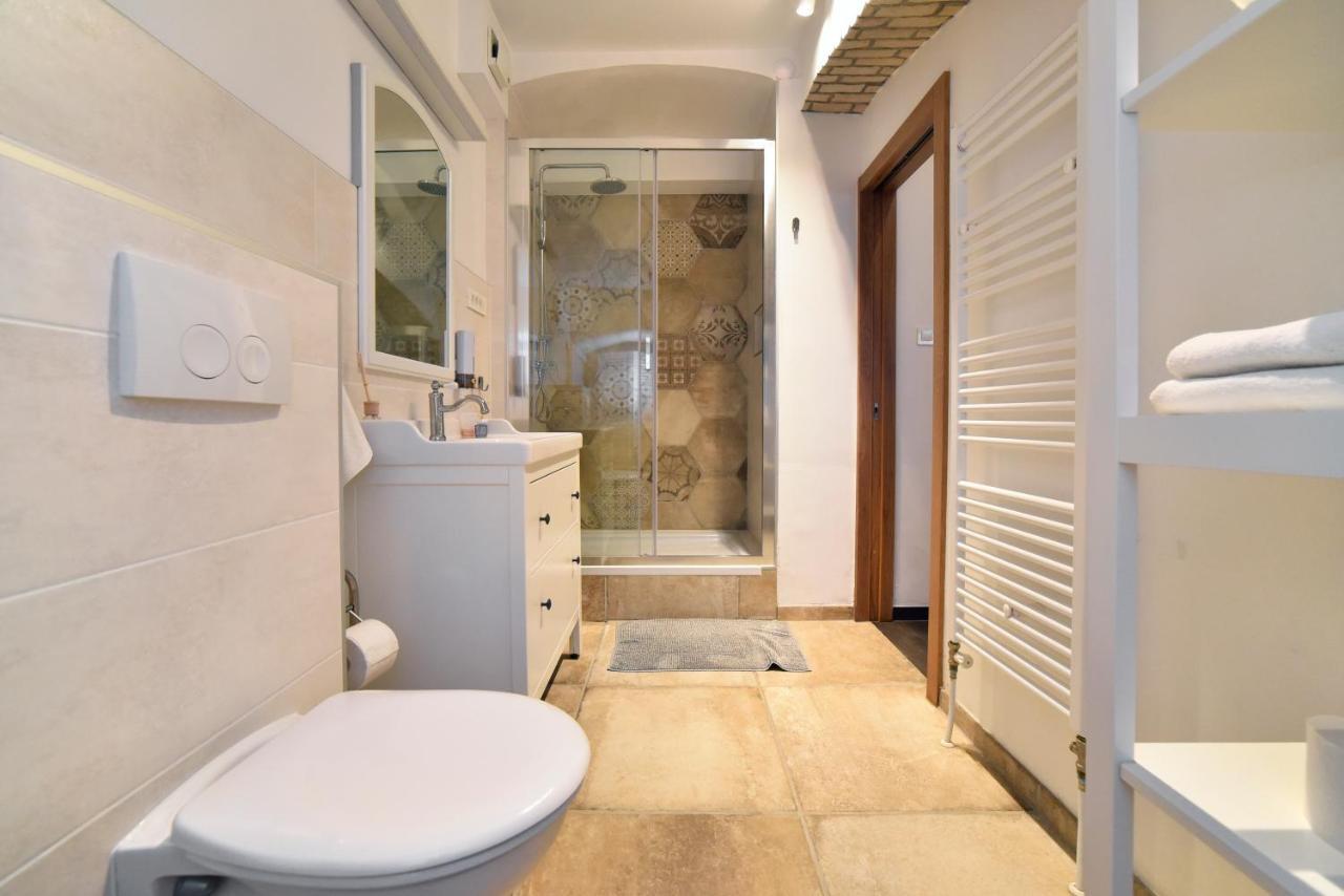 Manuela Varsavska Studio Apartments Zagreb Ngoại thất bức ảnh
