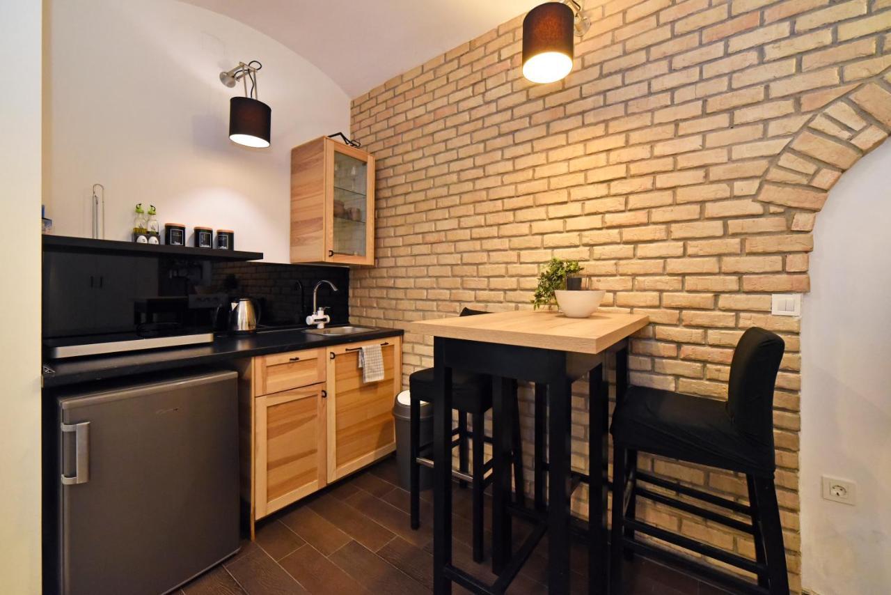 Manuela Varsavska Studio Apartments Zagreb Ngoại thất bức ảnh