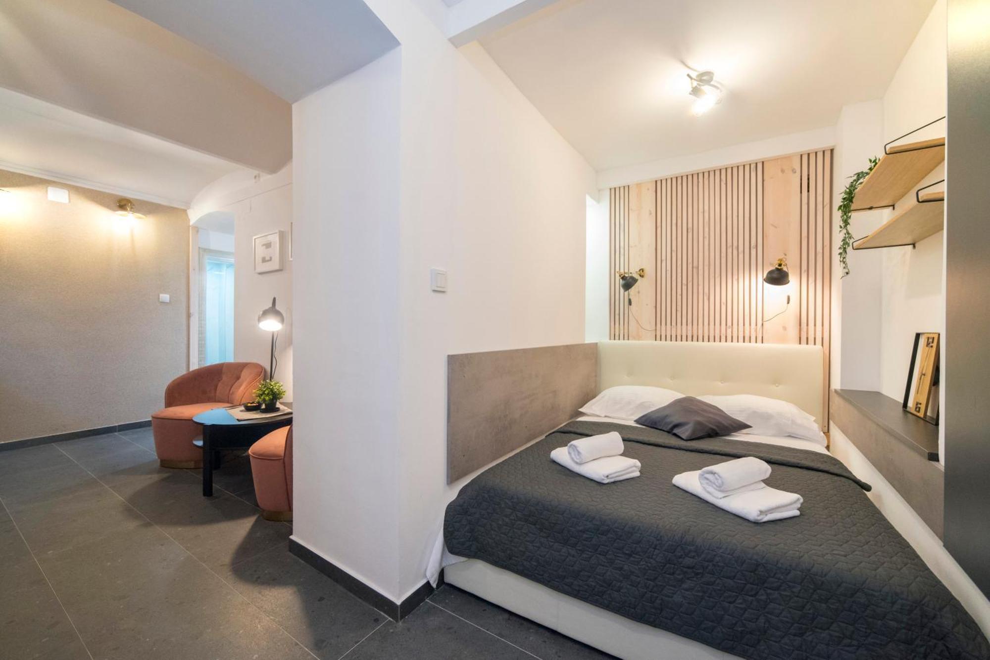Manuela Varsavska Studio Apartments Zagreb Ngoại thất bức ảnh