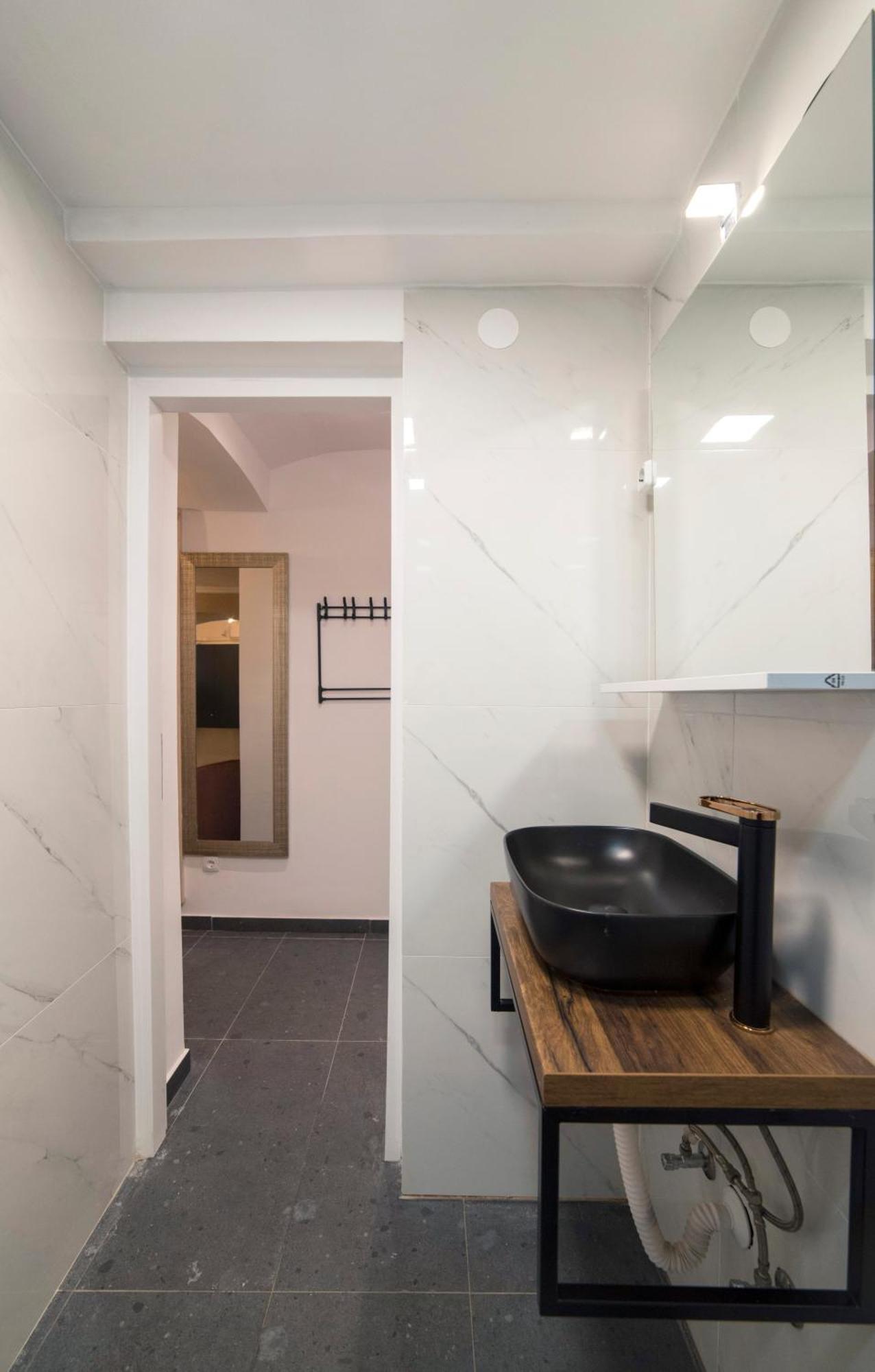 Manuela Varsavska Studio Apartments Zagreb Ngoại thất bức ảnh