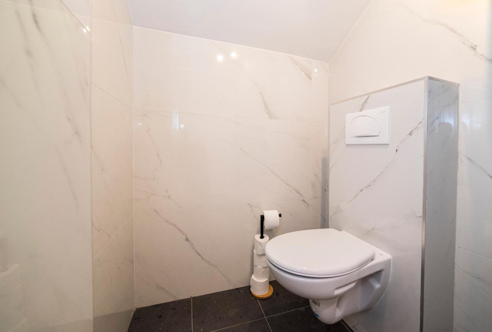 Manuela Varsavska Studio Apartments Zagreb Ngoại thất bức ảnh
